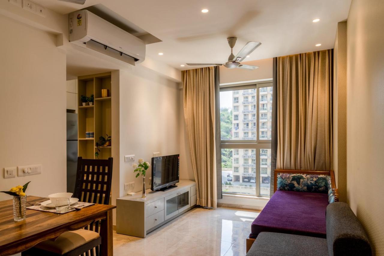 Zenia Luxury Suites And Serviced Apartments Mumbai Exterior photo